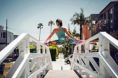 《魔咒之地》新实机演示12月10日公开 时长约11分钟